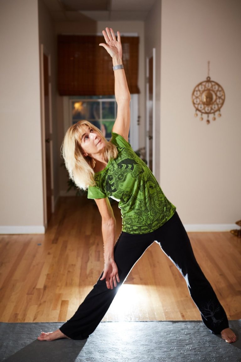 PILATES MAT TUESDAY (8:30-9:30) w/Mariel - Ser Om Shanti Yoga Studio